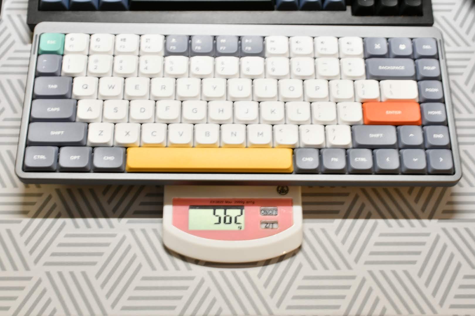 NuPhy Air75 Review; Cute Mechanical Keyboard for Mac or Windows 29 Air75 Weight