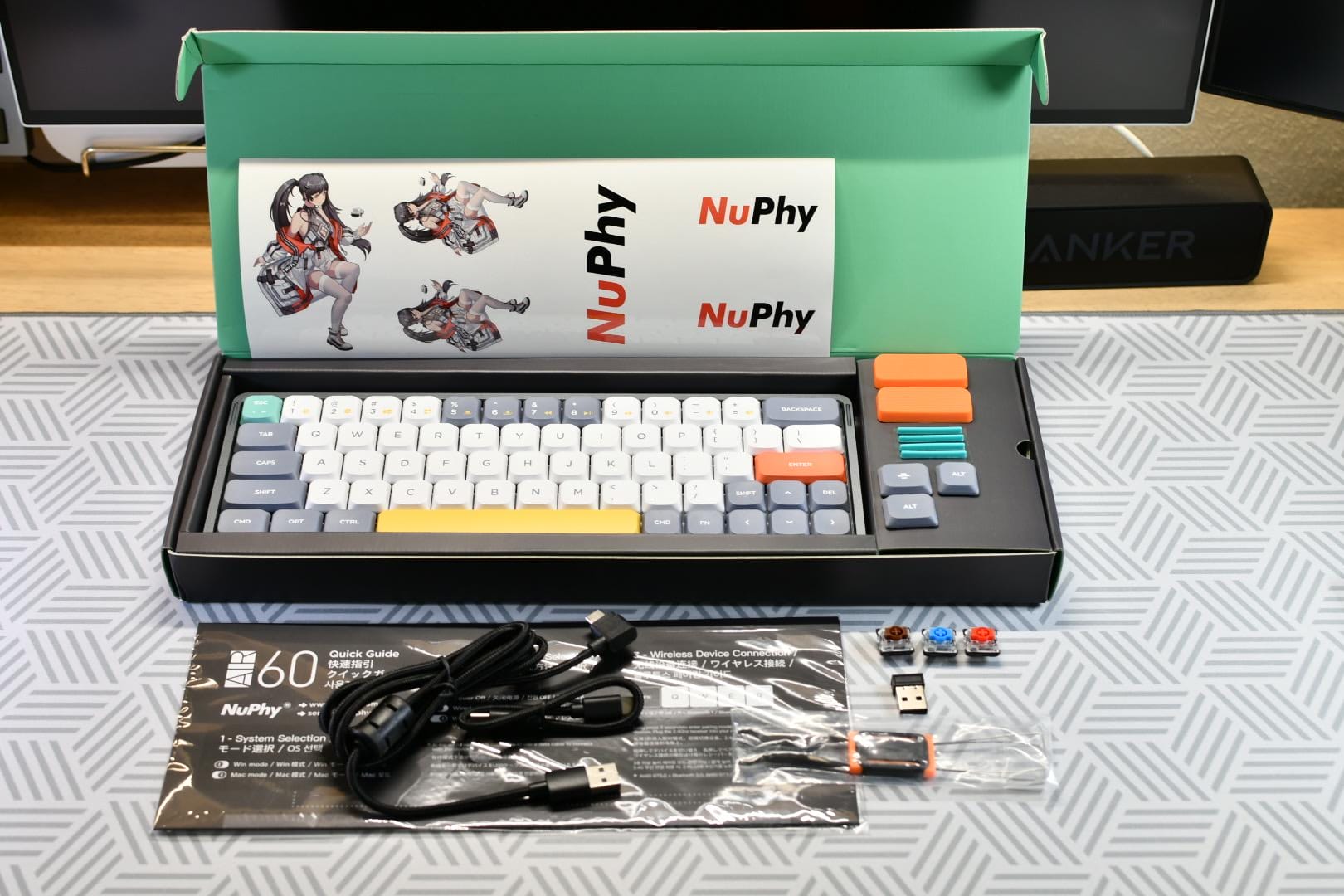 NuPhy Air 60レビュー。ラップトップパソコンの上でも使える省スペース