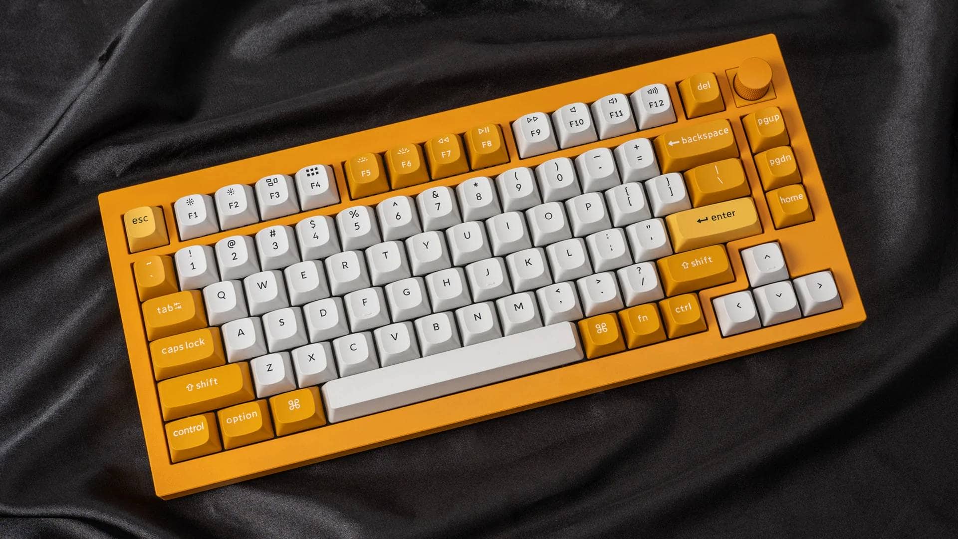 keychronq1qmkviacustommechanicalkeyboard75percentlayoutfullaluminumknobversionmacwindowsrgbbacklighthotswappableorangeyellow gaterongproswitch 1668061722306