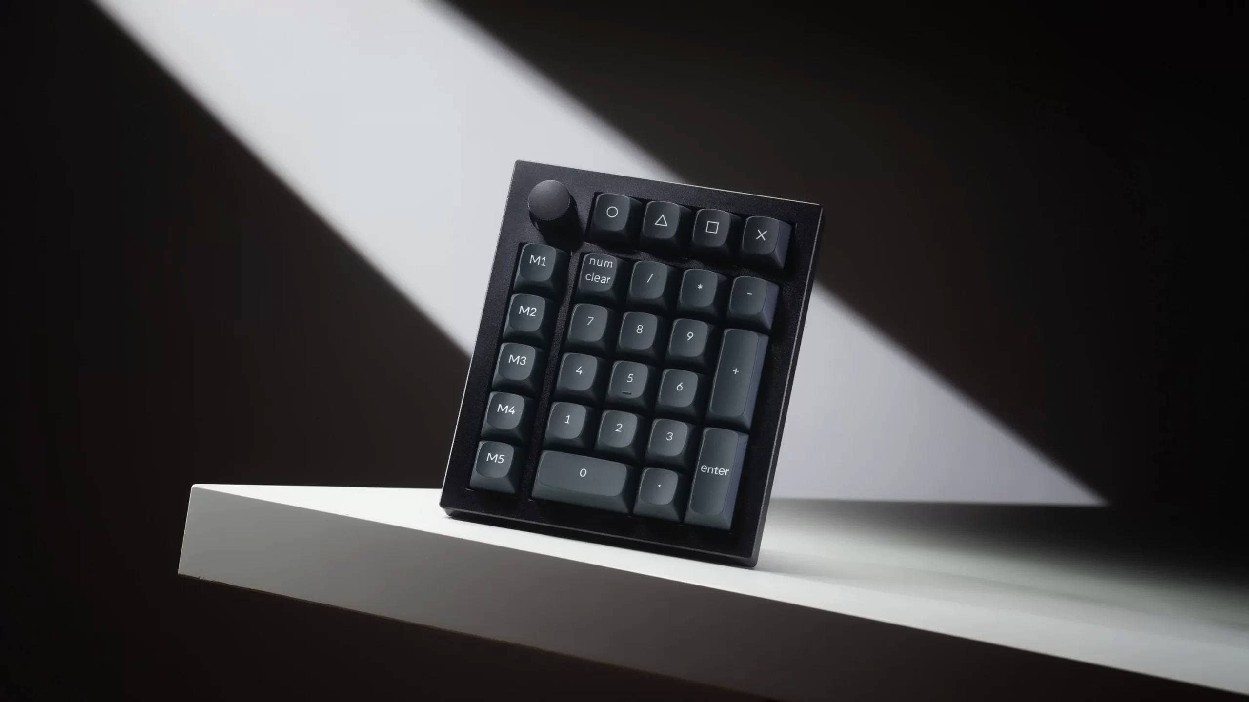 keychronq0pluscustommechanicalnumberpad1 1674024221291 scaled