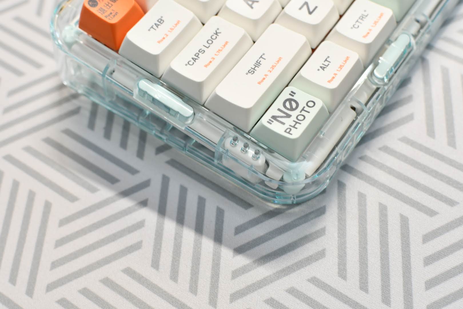 MelGeek Mojo68に新色「Christian」が登場! 9 Melgeek mojo68 10