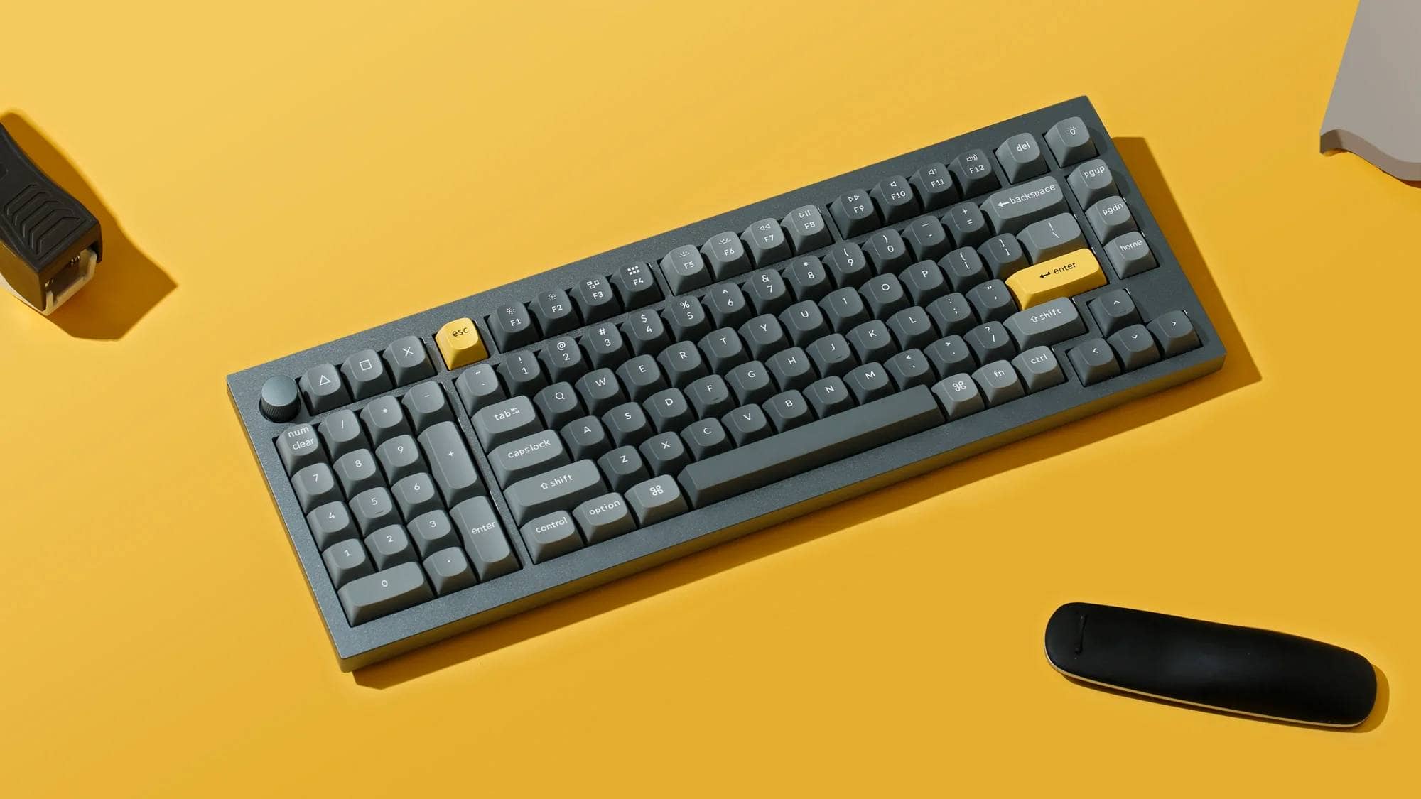 keychronq12qmkcustommechanicalkeyboard3 1676103479815