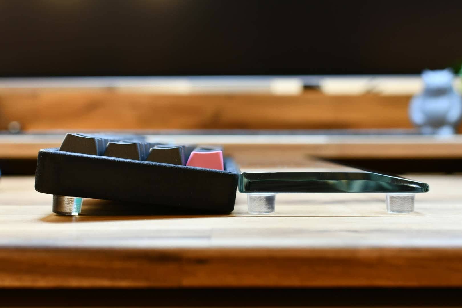 Best practices for adjusting the tilt angle of your own keyboard 20 DSC 6221