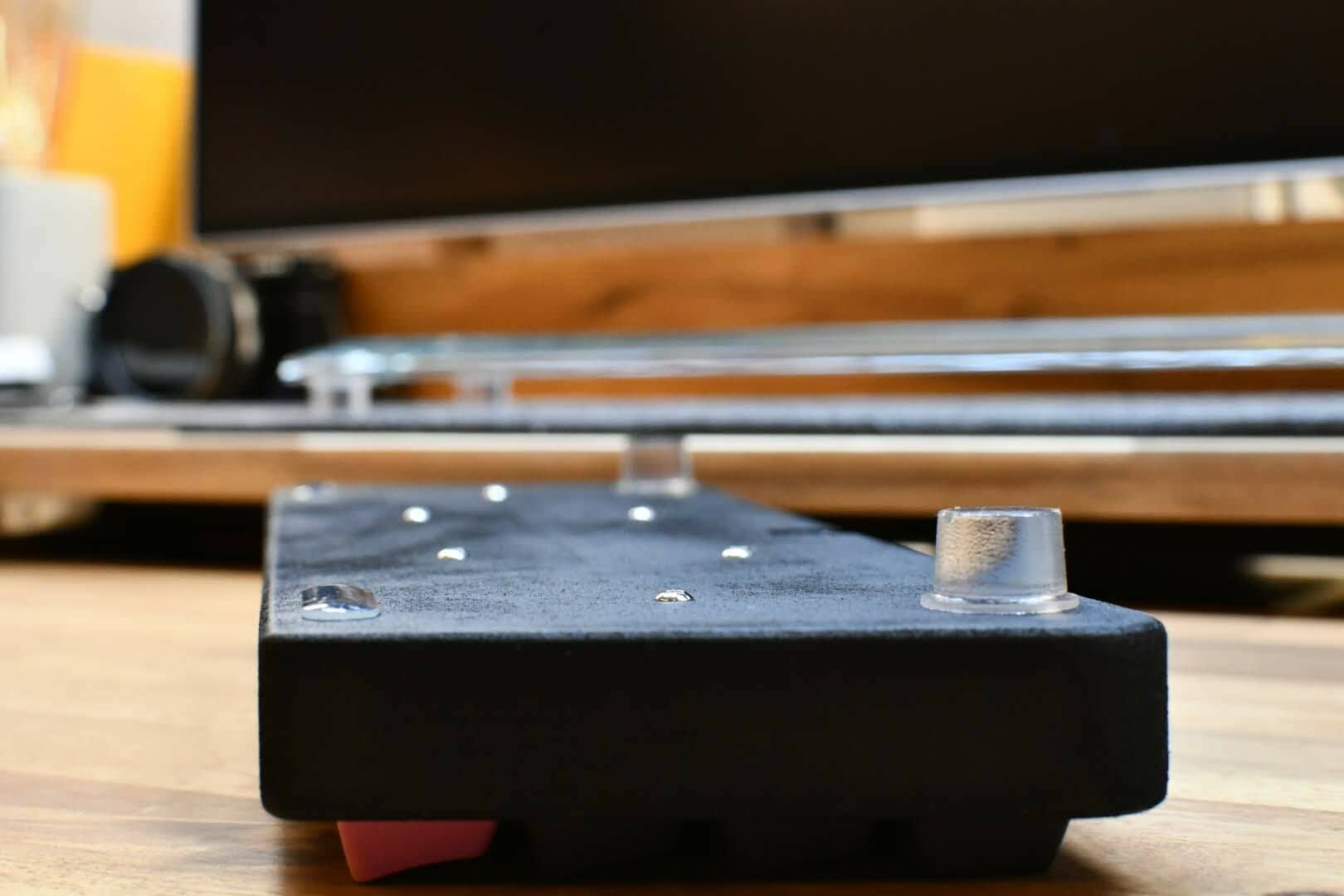 Best practices for adjusting the tilt angle of your own keyboard 23 DSC 6228