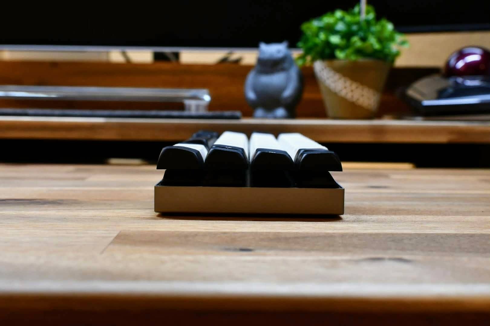 Best practices for adjusting the tilt angle of your own keyboard 18 DSC 6239