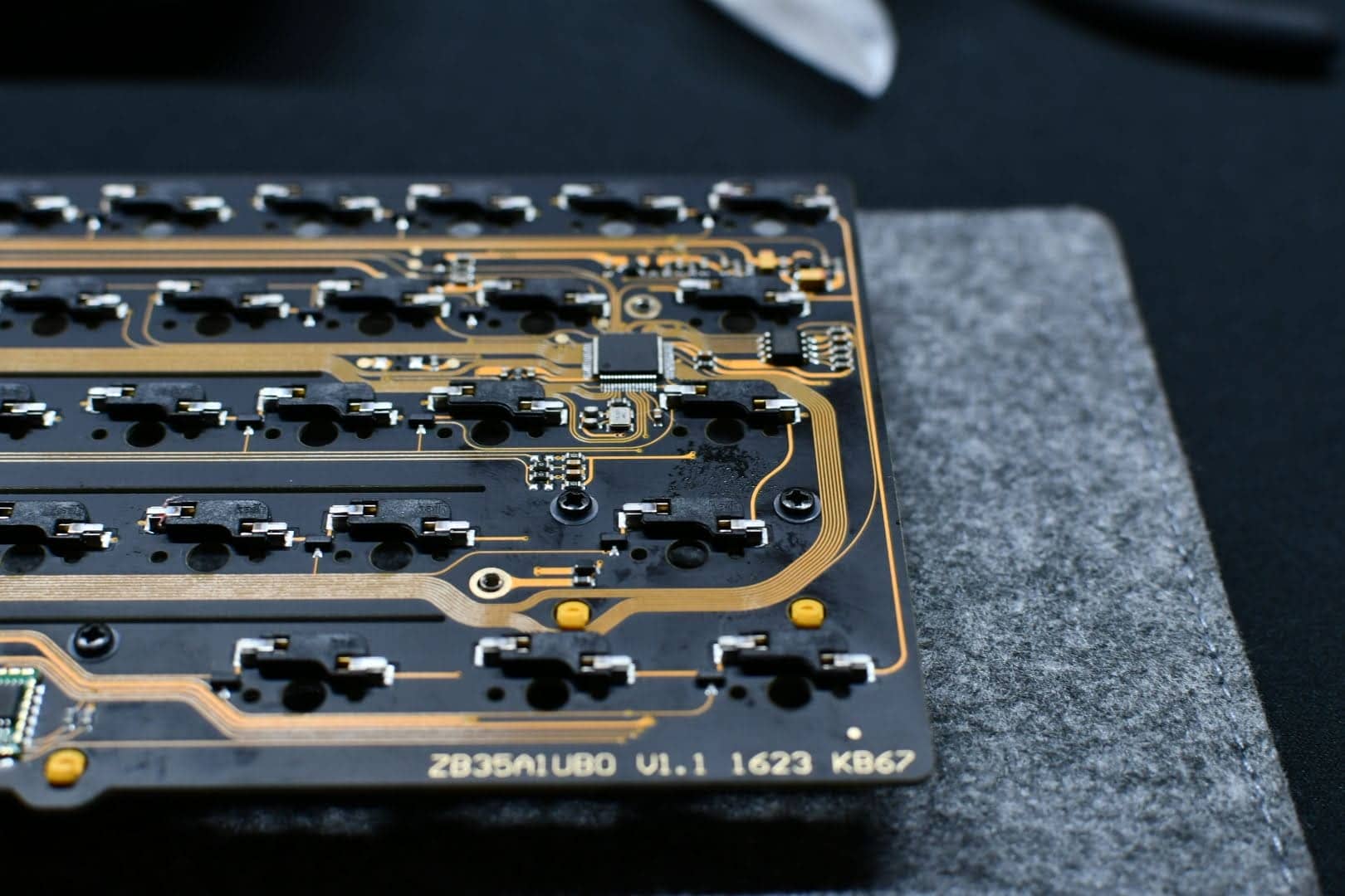 HEAVY SHELL PARE65 Review|The best keystroke feel produced by a super-heavyweight body 45 Heavy Shell PARE65 9