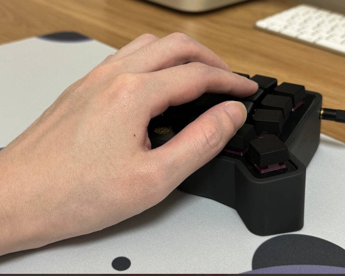 5816ee1b8055d104204e00eb9d0d9afd