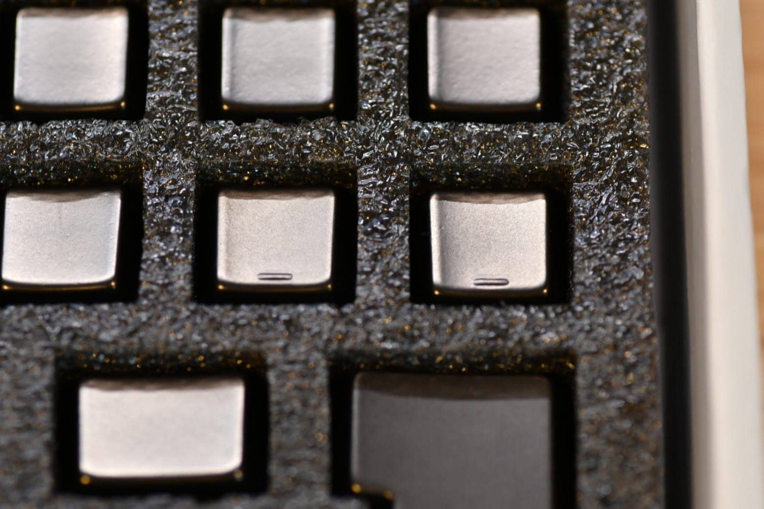 Awekeys Full Metal Keycapsにホーミング付きキーキャップが追加される 1 DSC 9888