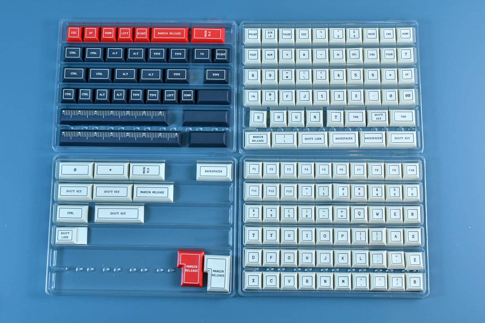 KAM Outlineレビュー|レトロとモダンが融合したシックなキーキャップセット 11 DSC 0983