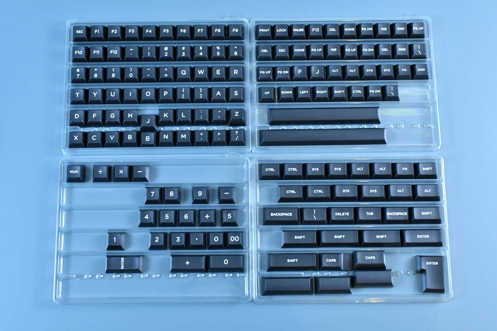 KAT White on Black(Candy/Extensions)をレビュー|シンプルだけどアクセントがかっこいいキーキャップ 29 DSC 0995