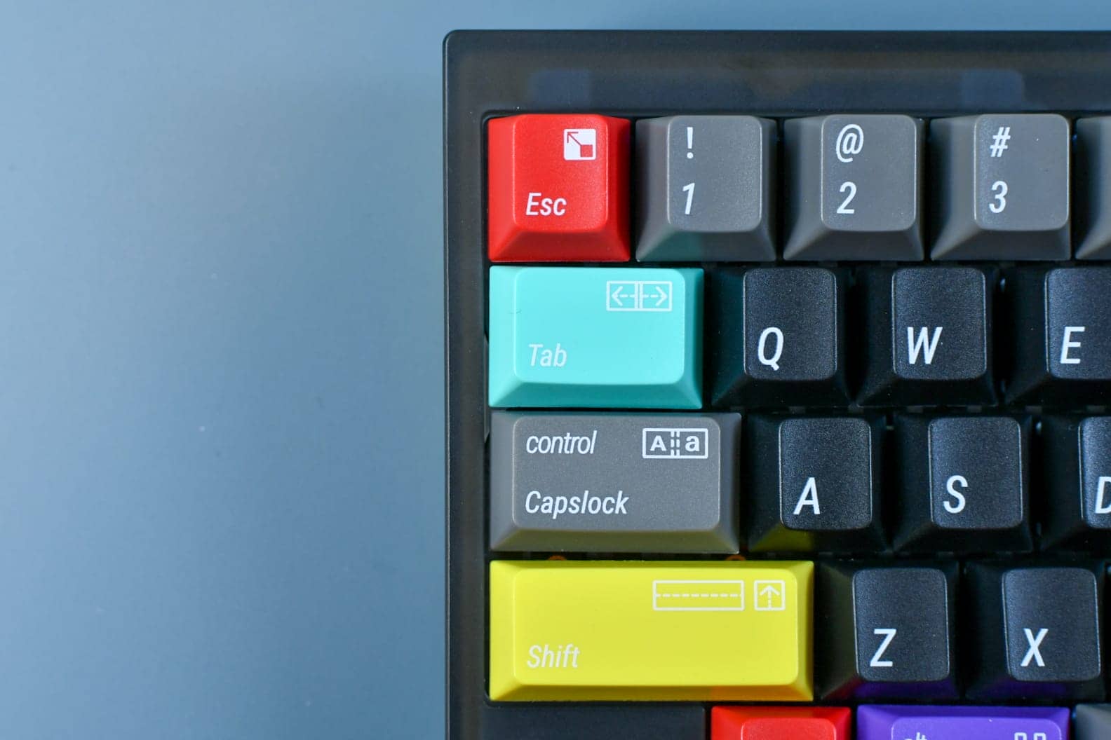 Keyreative Signal Test Keycap Review|Retro Looks 26 DSC 1091