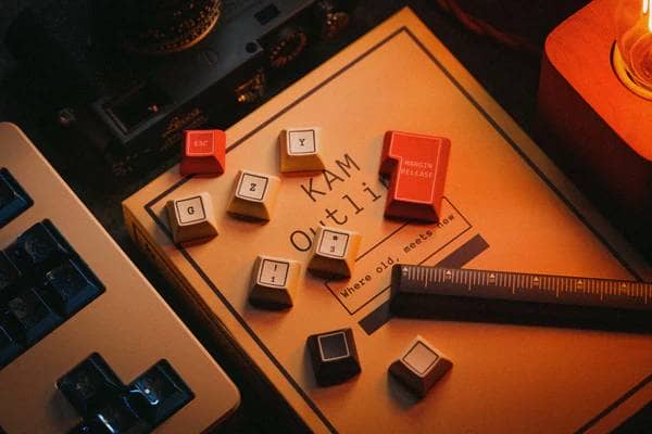 KAM Outlineレビュー|レトロとモダンが融合したシックなキーキャップセット 3 d0a309ab25d86dcad5b46065205b257