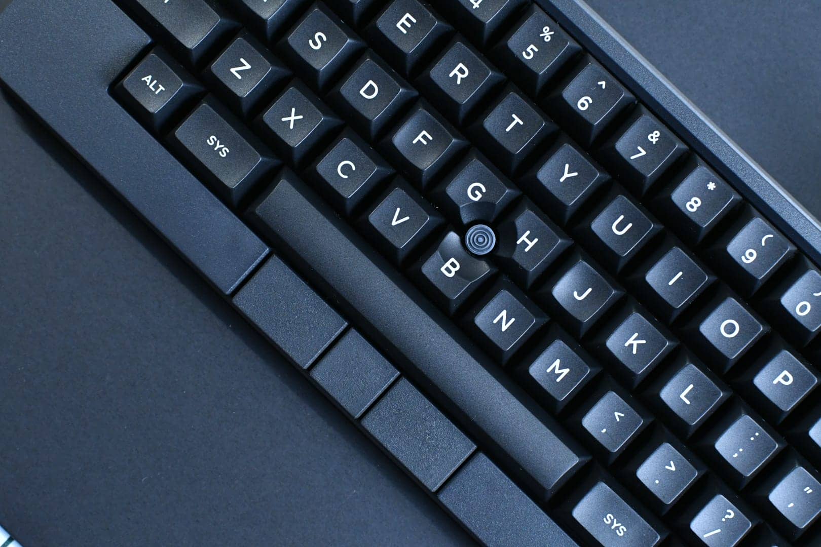 KAT White on Black(Candy/Extensions)をレビュー|シンプルだけどアクセントがかっこいいキーキャップ 49 photo 015