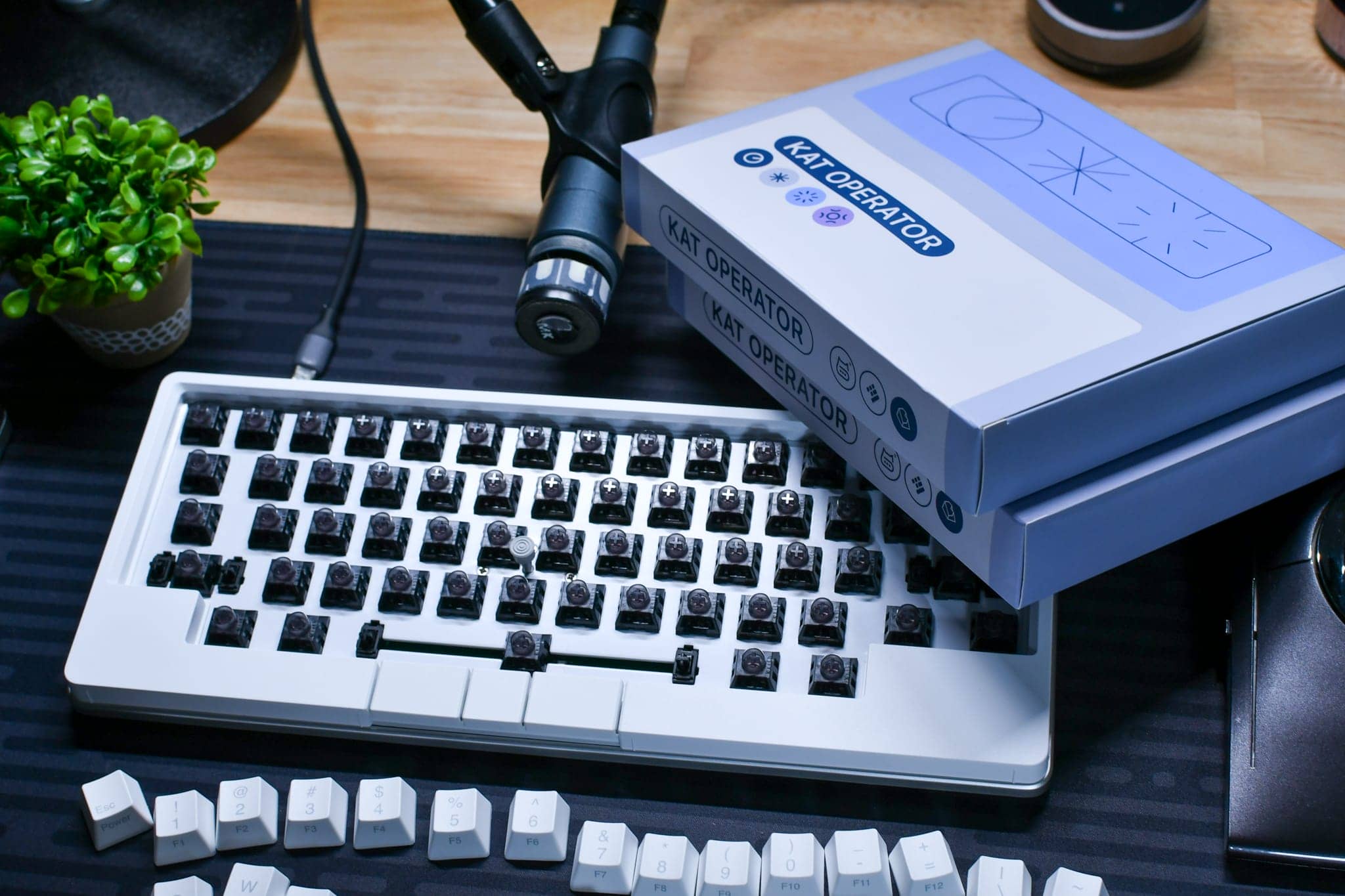 Photo of HHKB Studio Snow model with KAT Operator|Replacement keycaps for third-party products 6 HHKB Studio Yuki 20