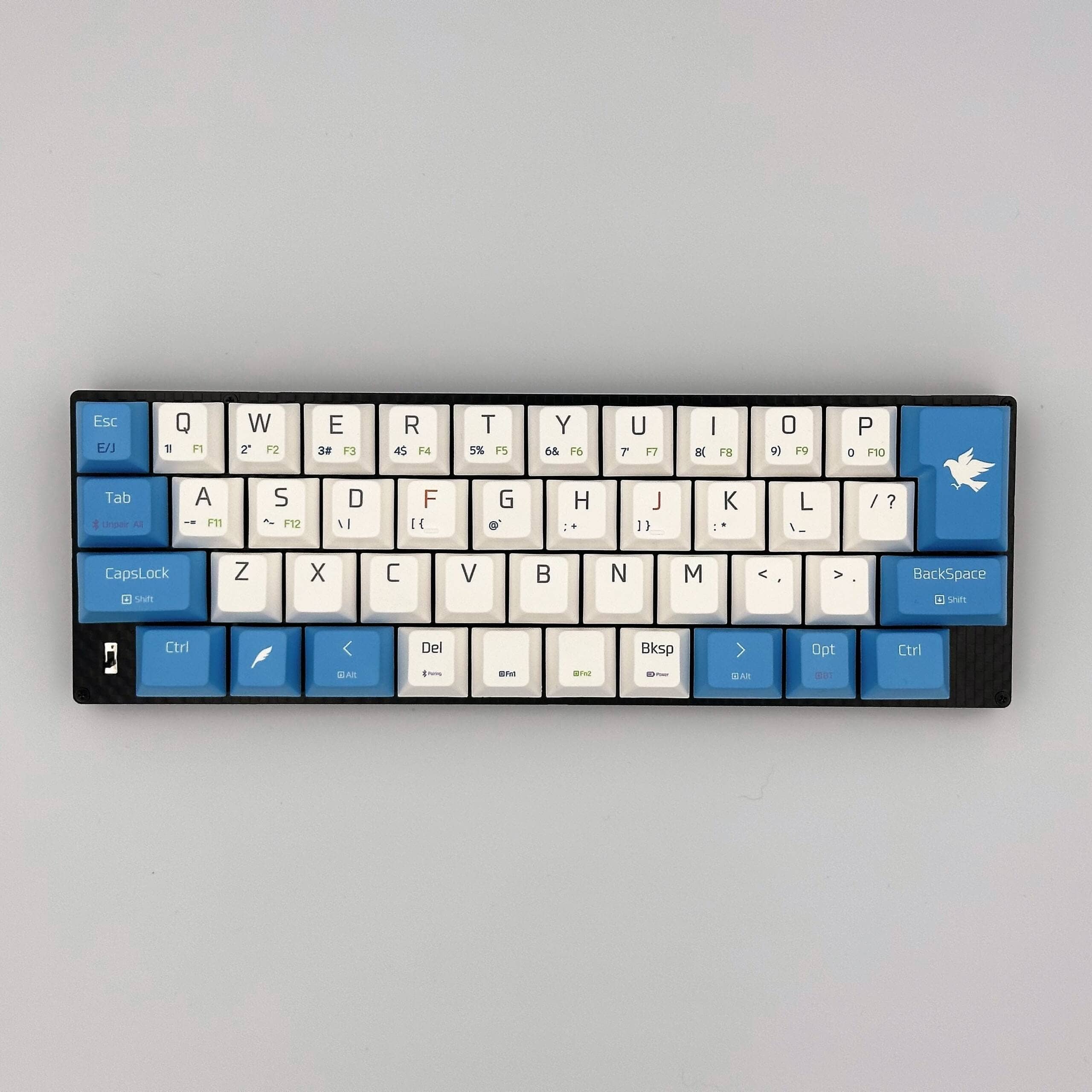 YUZU Custom Keycaps now includes Alec Toru's "Hawk44"! 4 4e0b668b 0a3c 4b33 ad7f 596f5ef4502d scaled