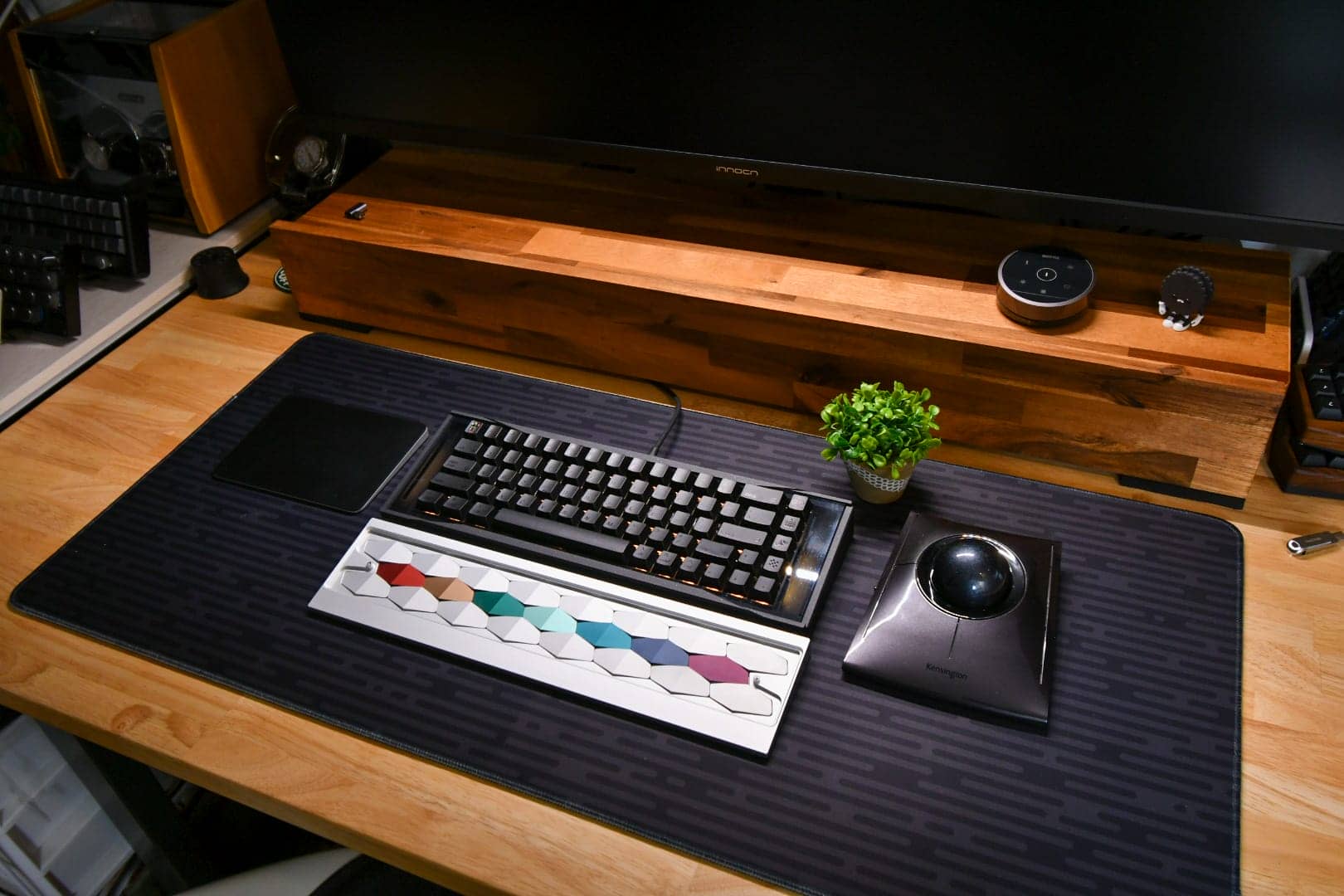 重厚なアルミニウムキーボードが作れる!Lelelab Maxum 65 Custom Keyboard Kit R2レビュー 38 maxim65 02