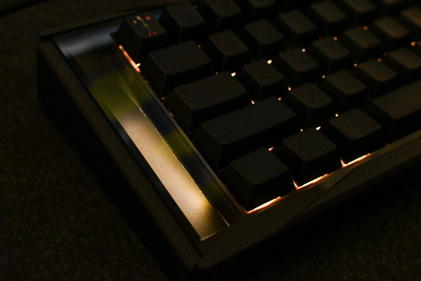 重厚なアルミニウムキーボードが作れる!Lelelab Maxum 65 Custom Keyboard Kit R2レビュー 19 maxim65 12