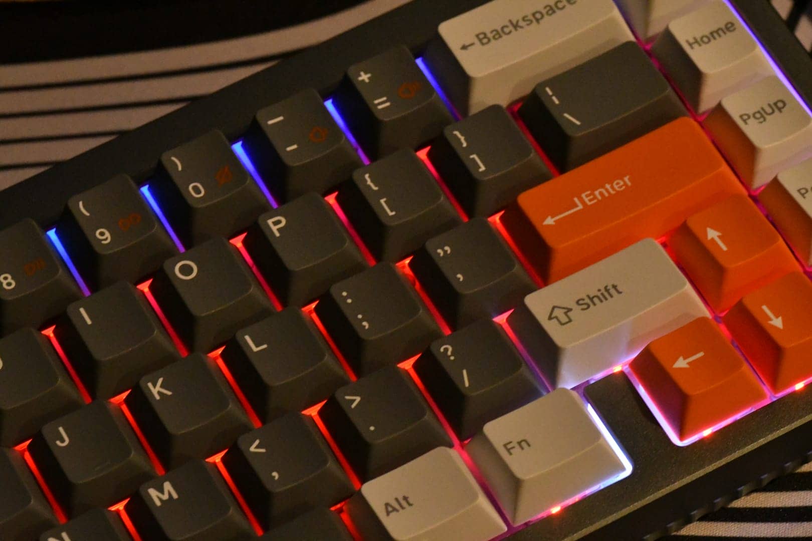 NuPhy Halo65 HE Review! Magnetic keyboard with "that" keystroke sound 41 Halo65HE 38