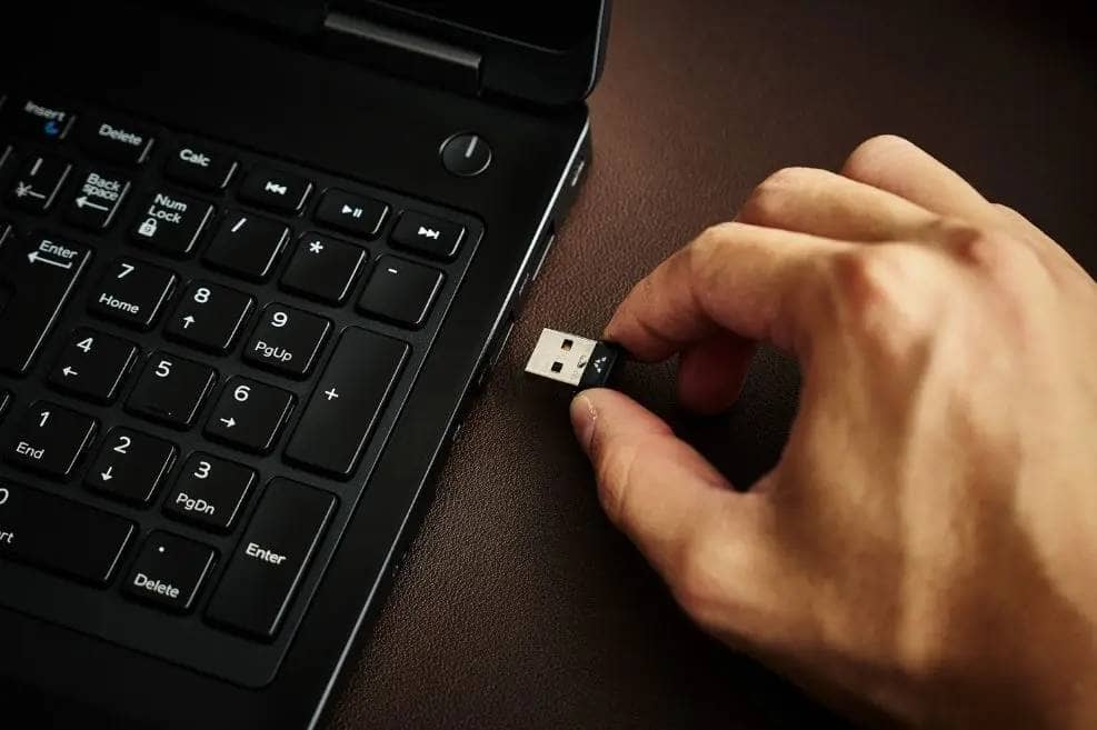 MX ERGOの正規対抗馬!エレコムから親指トラボ「IST PRO」が登場 13 26881 970 4affc116bf1afb96430020cb3c2bdc37 987x657 1