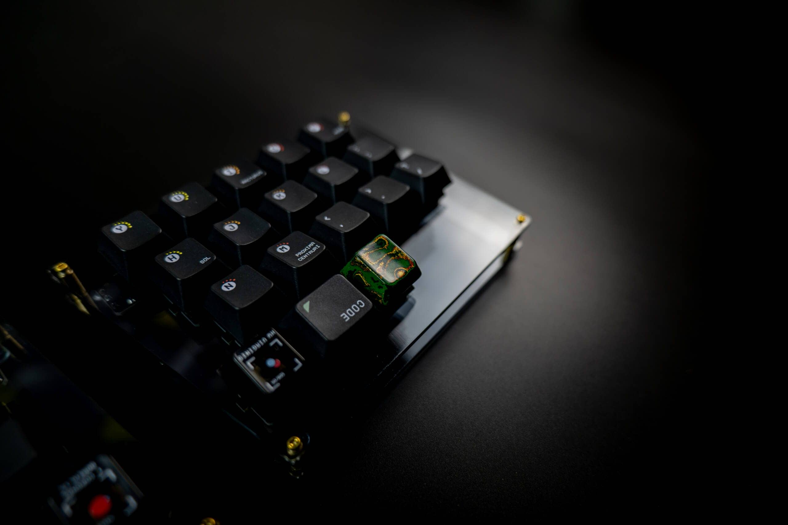 Cerakey Lacquered Ceramic Keycaps • Rhino-Skin Editionレビュー|一味違ったアルチザンセラミックキーキャップ 17 SDIM0387 scaled