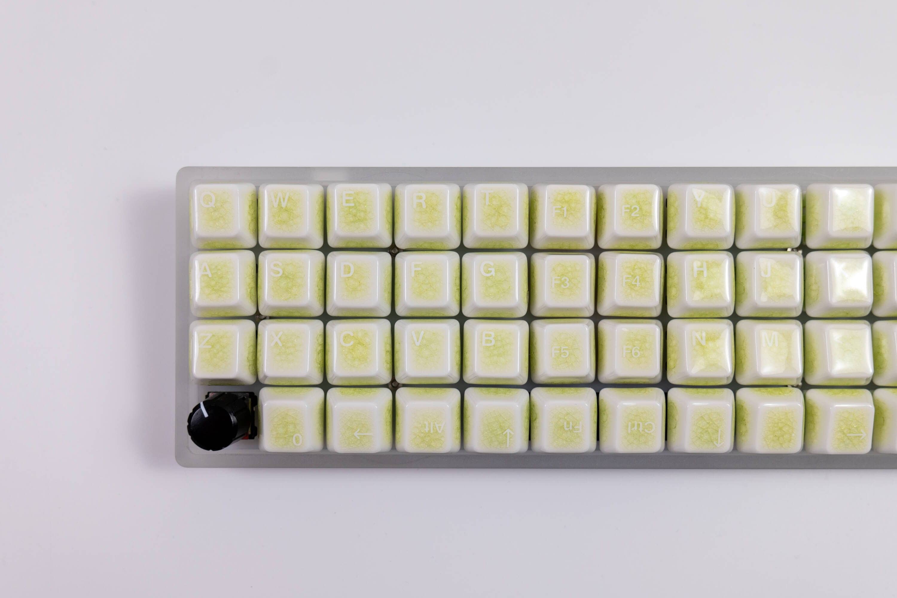 Cerakey Green Crazed Keycapsレビュー|陶器独特のクラックと和の雰囲気を感じるセラミックキーキャップ 23 P1068952
