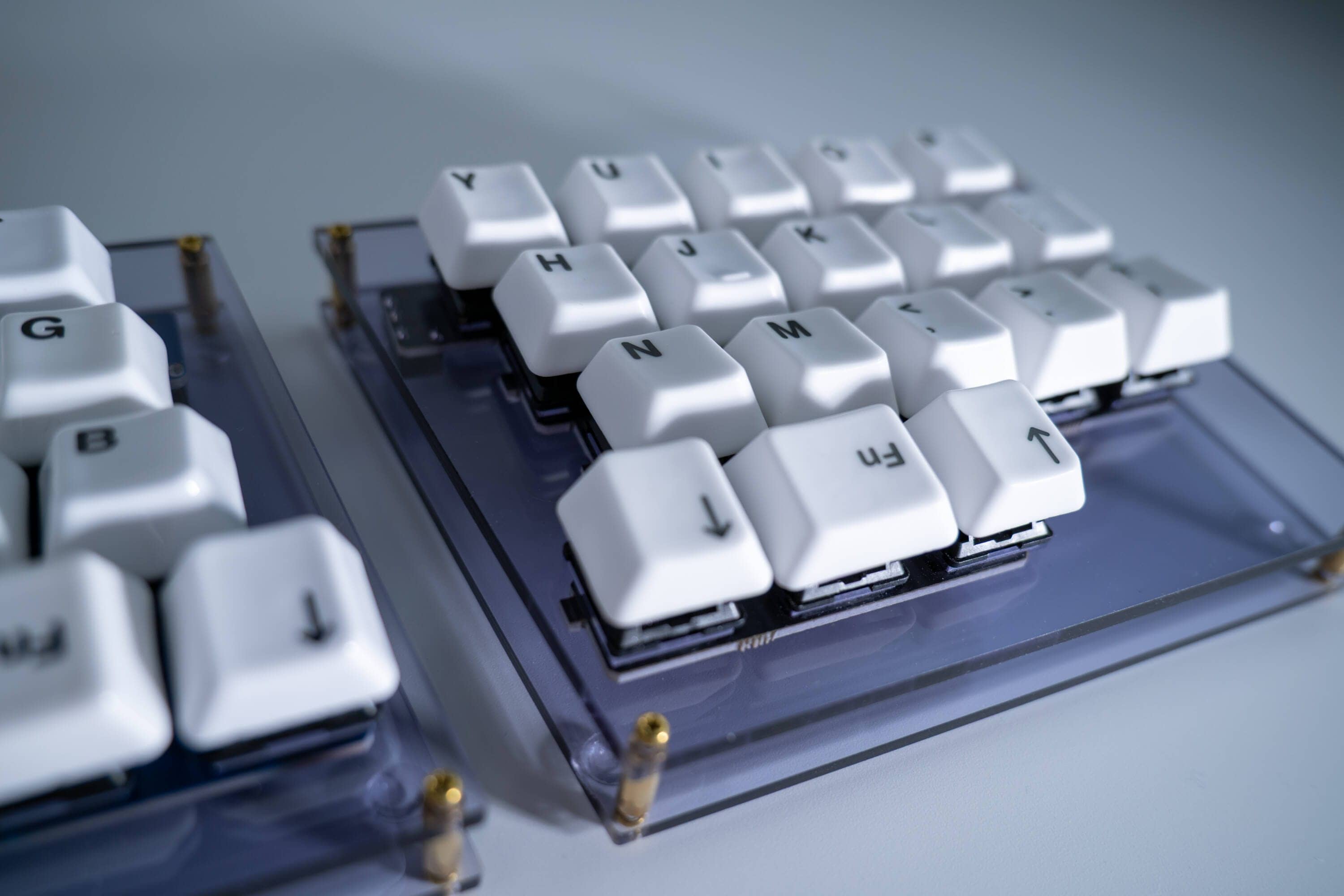 cerakey matte white 05