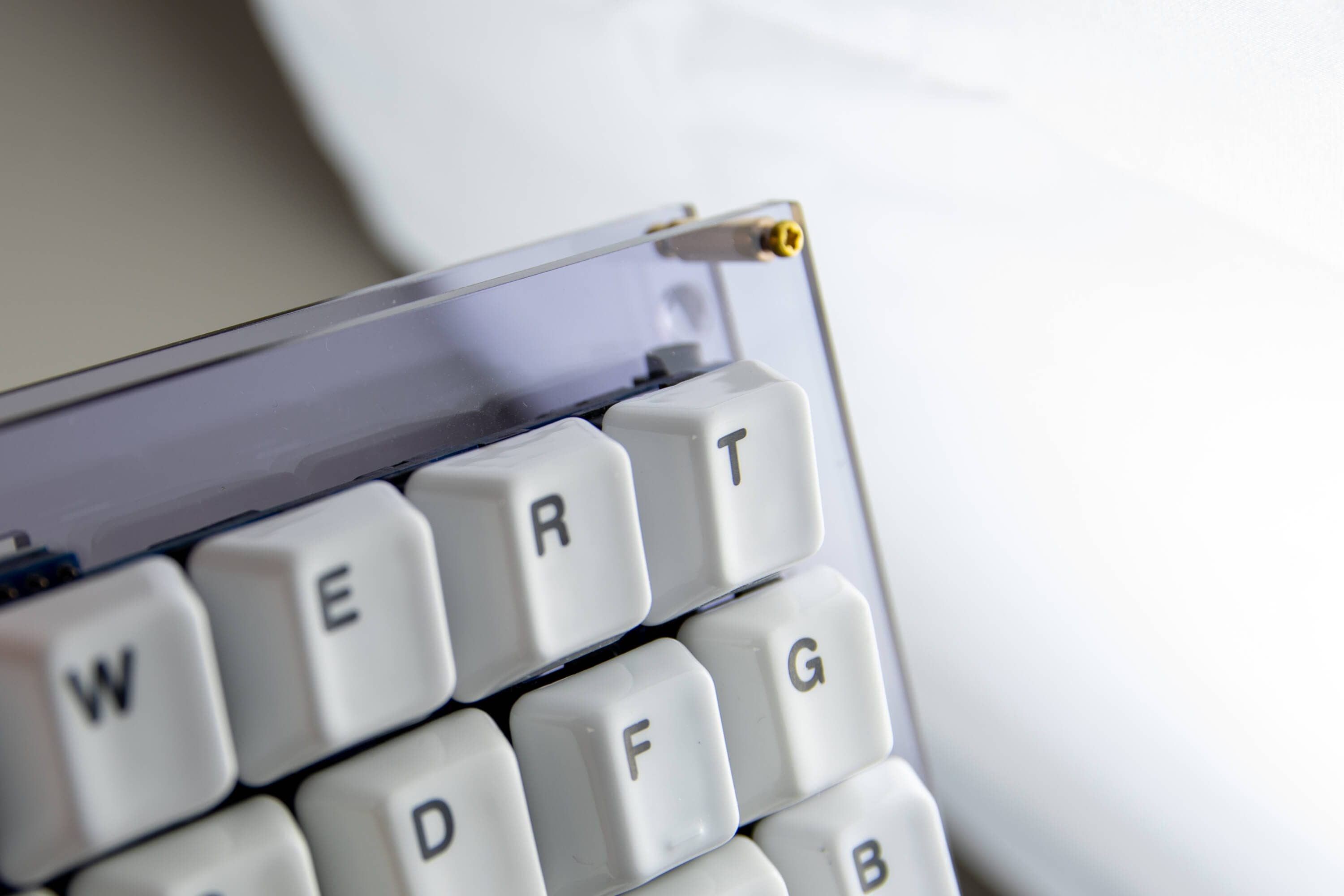 cerakey matte white 10