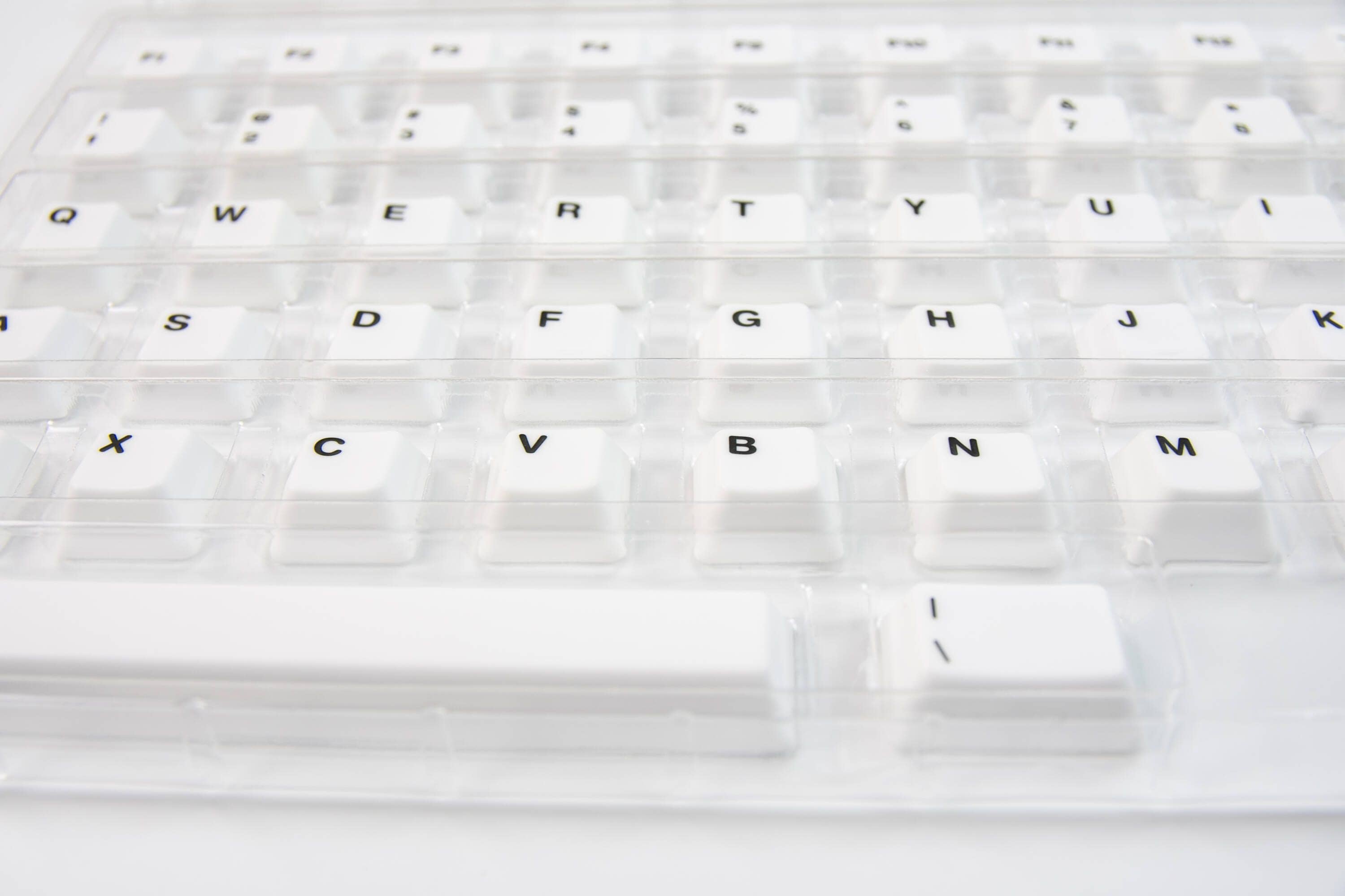 cerakey matte white 23