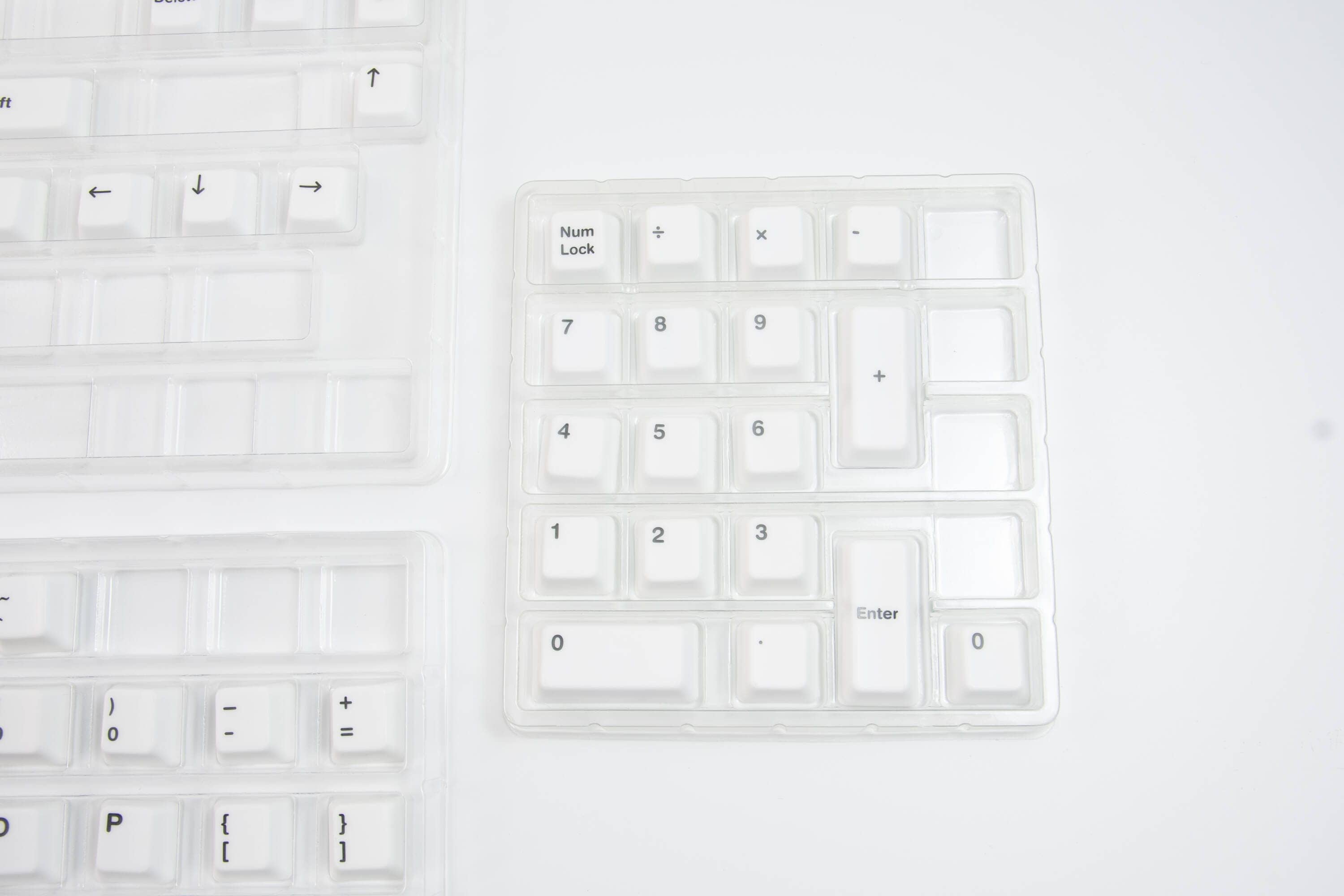 cerakey matte white 24