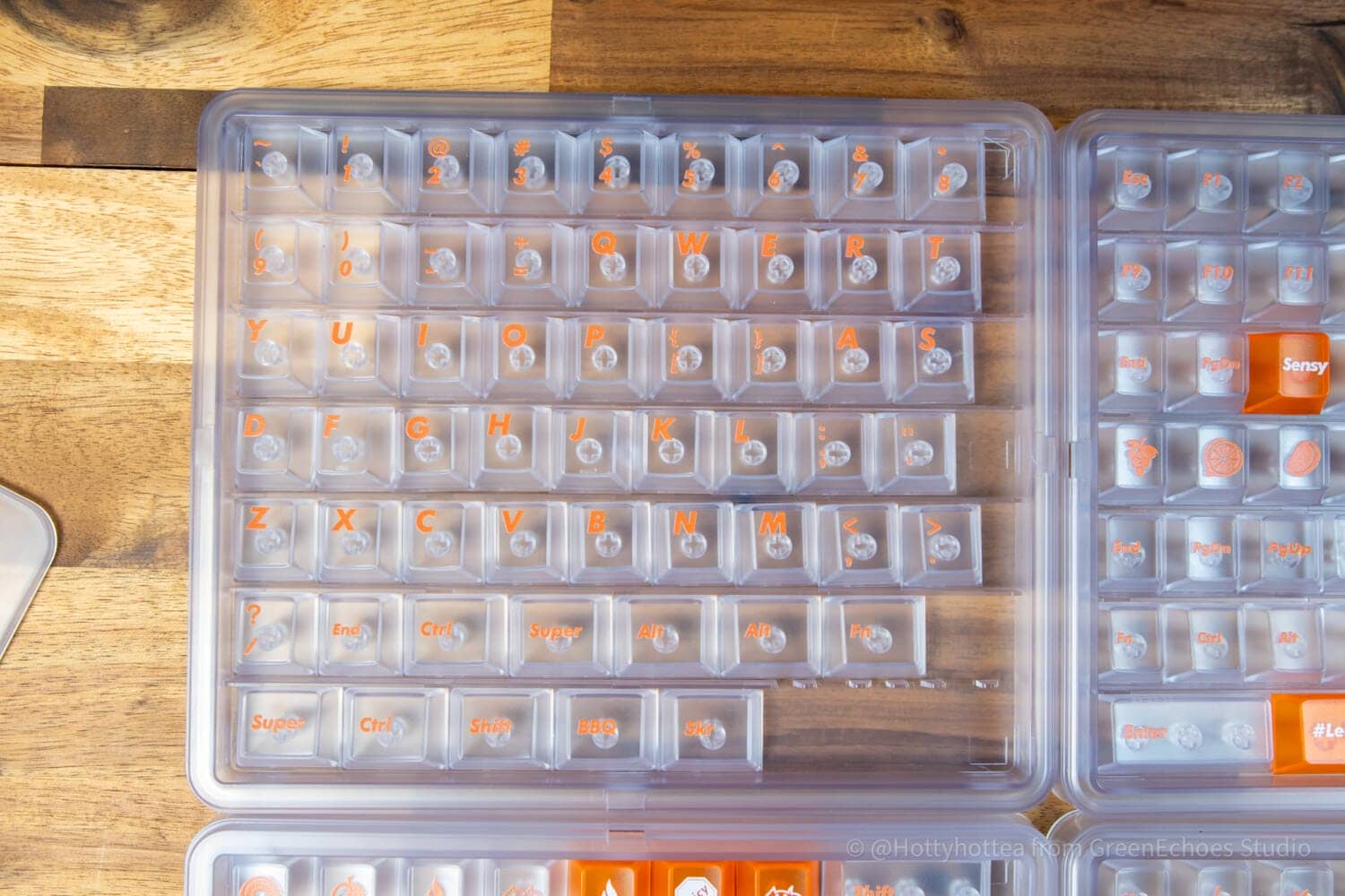 LeleLab X Sensy Supsup JUICY Keycap Review|Cool Orange and Skeleton Keycap Set 15 DSC1190