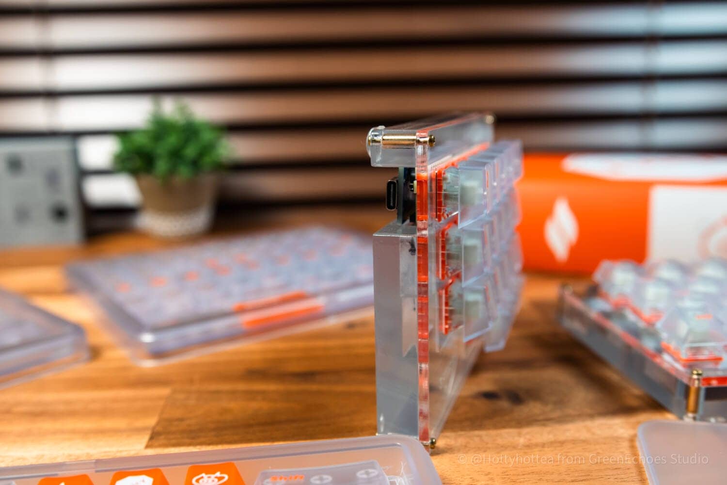 LeleLab X Sensy Supsup JUICY Keycap Review|Cool Orange and Skeleton Keycap Set 29 DSC1216 1