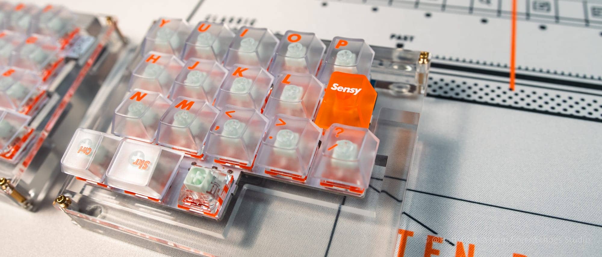 LeleLab X Sensy Supsup JUICY Keycap Review|Cool Orange and Skeleton Keycap Set 43 DSC1235 1