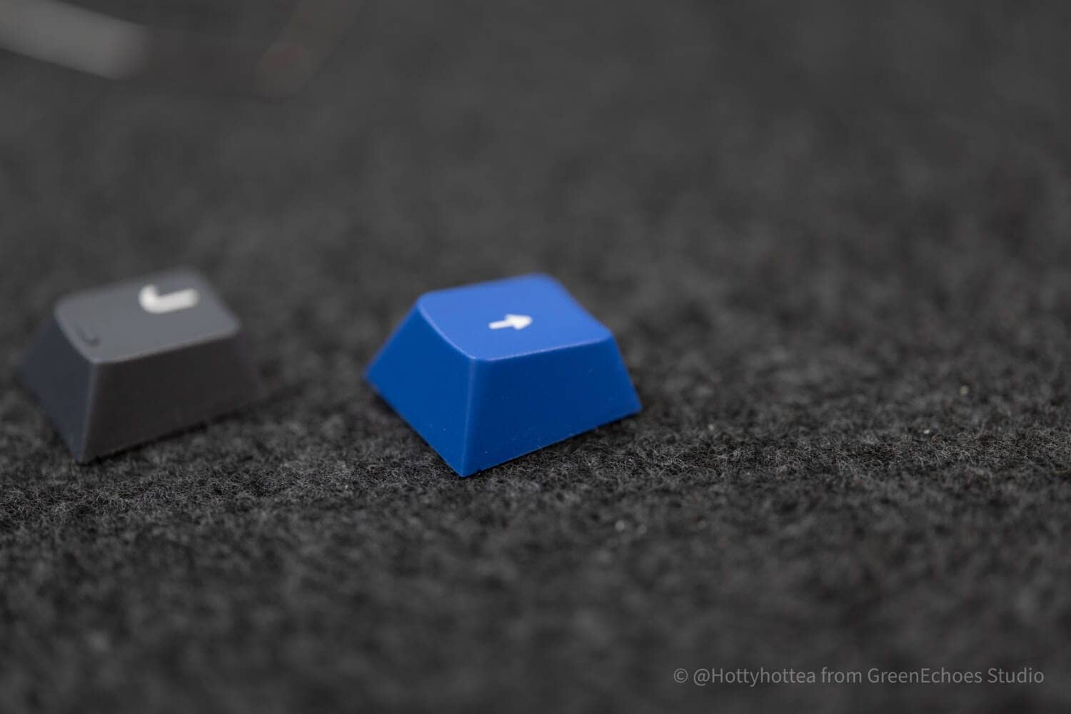 Keyreative KAP DISCONNECTED Review|High quality keycap set with eye-catching purple accents 25 KAP DIS 12