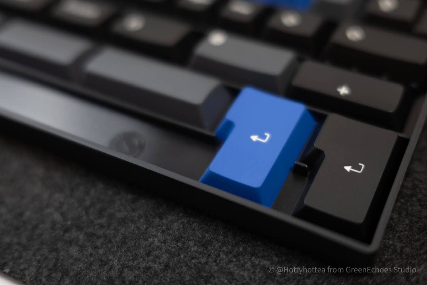 Keyreative KAP DISCONNECTED Review|High quality keycap set with eye-catching purple accents 20 KAP DIS 26