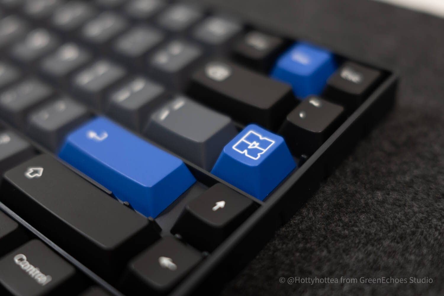 Keyreative KAP DISCONNECTEDレビュー|パープルアクセントが目を惹く高品質キーキャップセット 19 KAP DIS 29