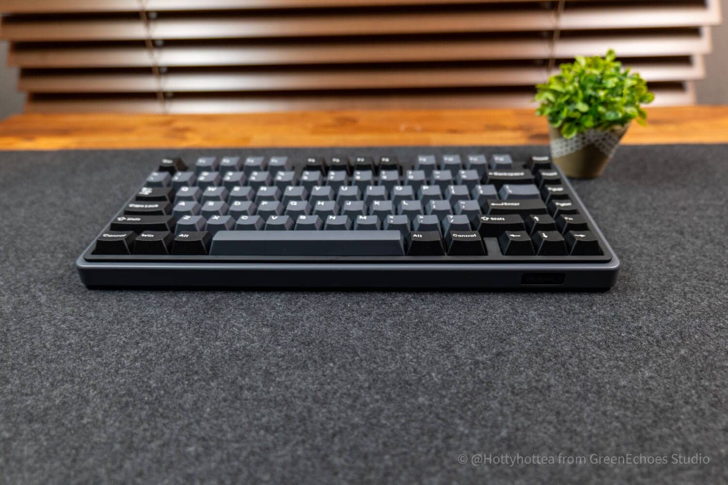 Varmilo minilo75 HE Review|High-performance gaming keyboard despite its chic exterior 37 Varmiro minilo75he 01