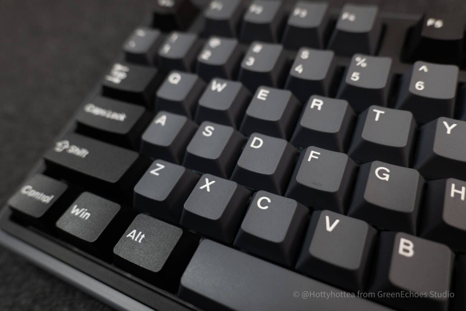 Varmilo minilo75 HE Review|High-performance gaming keyboard despite its chic exterior 39 Varmiro minilo75he 22