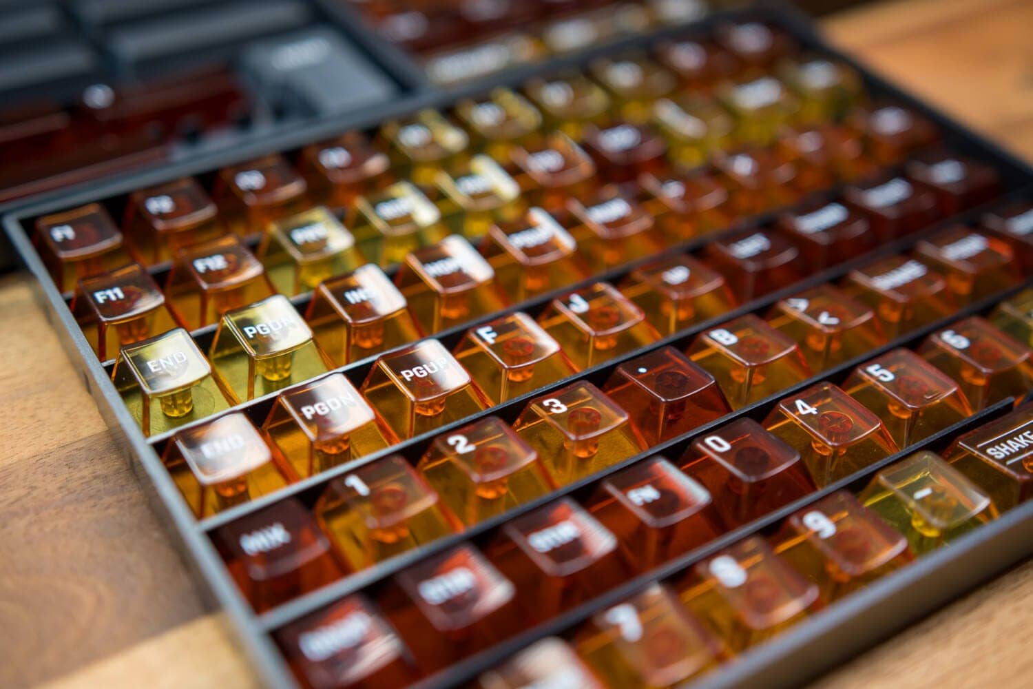 Keyreative ABS Bartender Keycap Review|An Amber-Colored, Chic, Gorgeous Keycap Set 18 DSC1492
