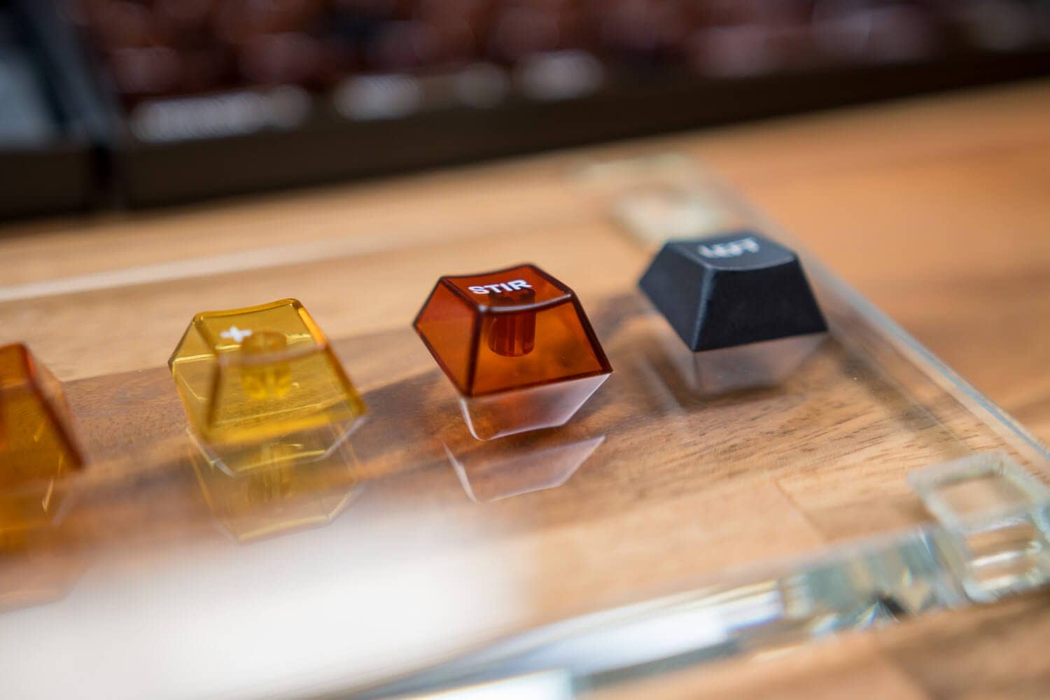 Keyreative ABS Bartender Keycap Review|An Amber-Colored, Chic, Gorgeous Keycap Set 22 DSC1497