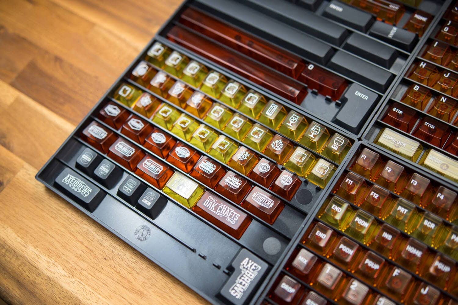 Keyreative ABS Bartender キーキャップレビュー|琥珀色が美しいシックなゴージャスなキーキャップセット 32 DSC1502