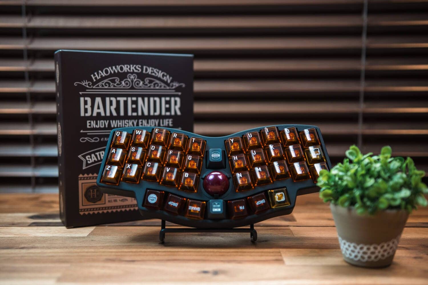 Keyreative ABS Bartender キーキャップレビュー|琥珀色が美しいシックなゴージャスなキーキャップセット 29 DSC1517
