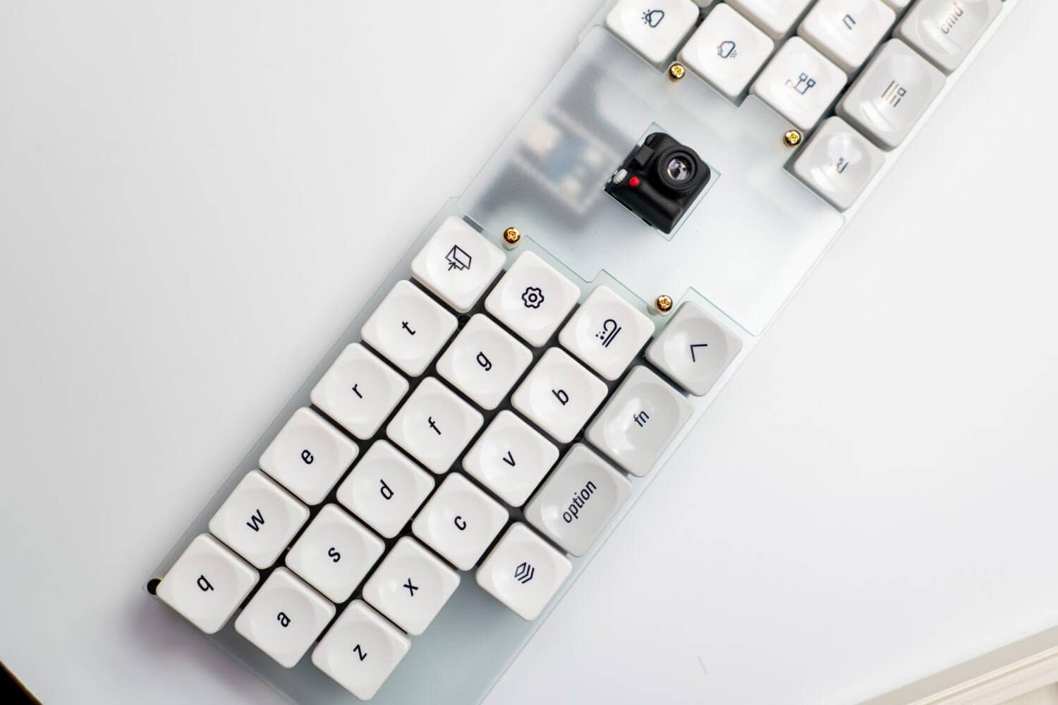 Chosfox x LCK Retro Mahjong Keycap Set Review|Cute low-profile keycap with pop colors 36 P1080356