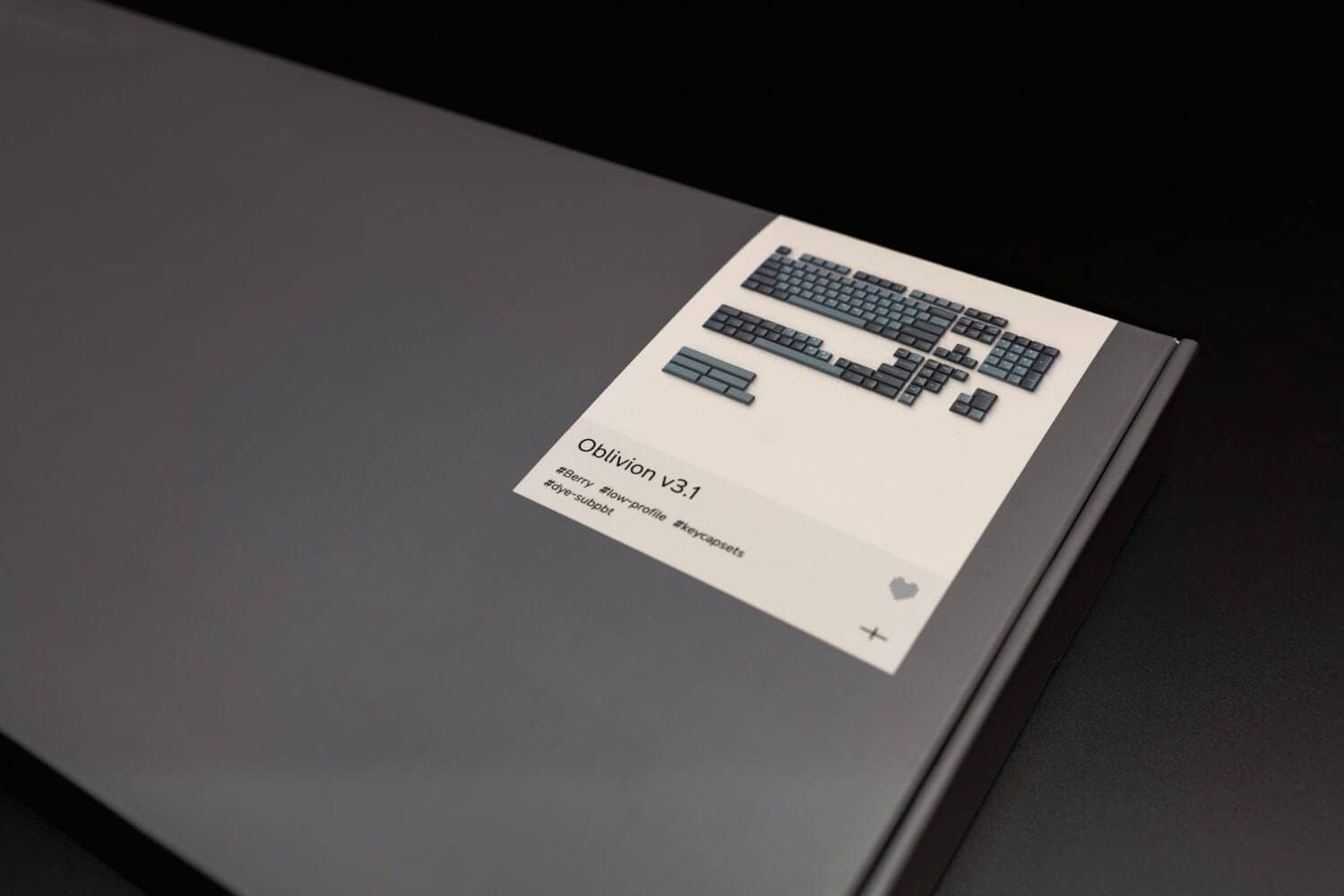 NuPhy® x Oblotzky Oblivion Berry Profile Dye-sub PBT Keycaps Review|Cherry-like Low Profile Keycaps 6 P1080549