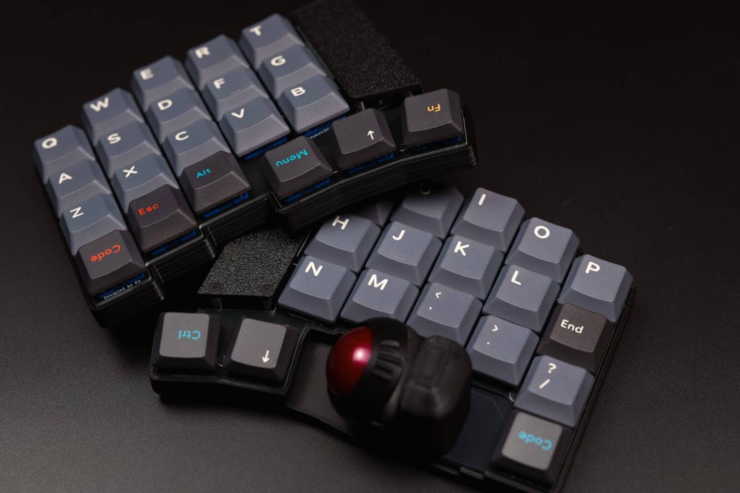 NuPhy® x Oblotzky Oblivion Berry Profile Dye-sub PBT Keycaps Review|Cherry-like Low Profile Keycaps 31 P1080581