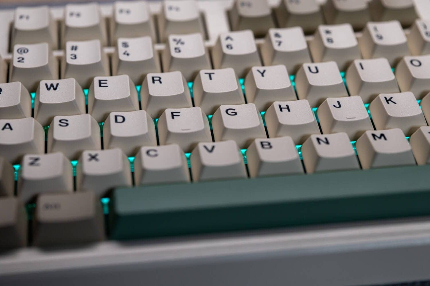 Smackape Impact80 Review|TKL Mechanical Keyboard with Stylish Coloring and Excellent Cost Performance 65 P1080641