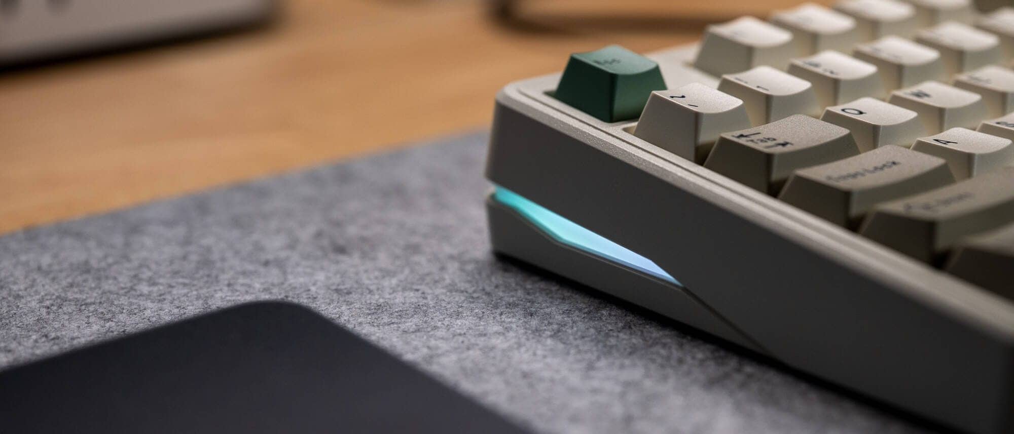 Smackape Impact80 Review|TKL Mechanical Keyboard with Stylish Coloring and Excellent Cost Performance 41 P1080642