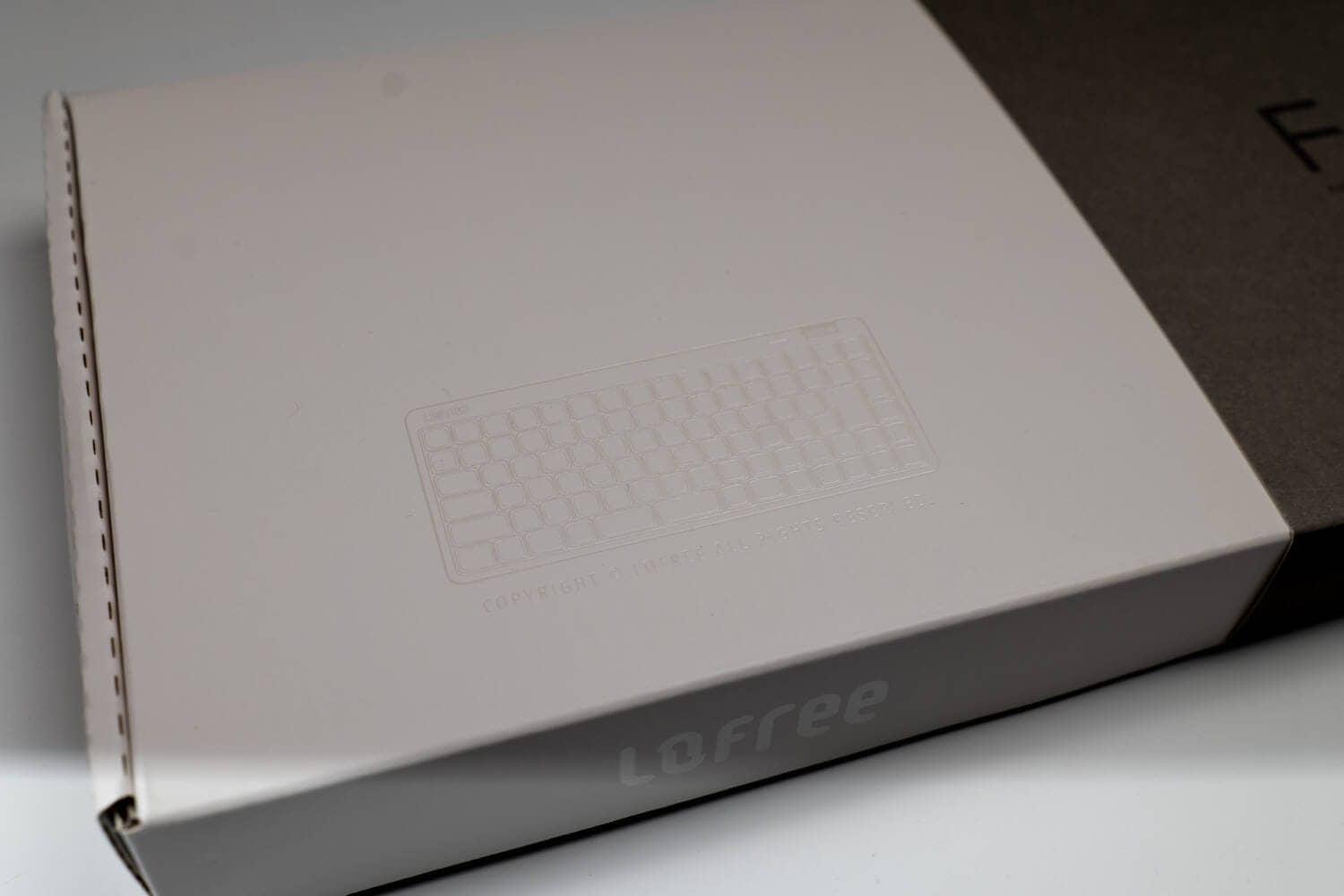 Lofree Flow Lite JIS Review|Japan-specific model specializing in Japanese-language layout x silent linear 10 P1080915