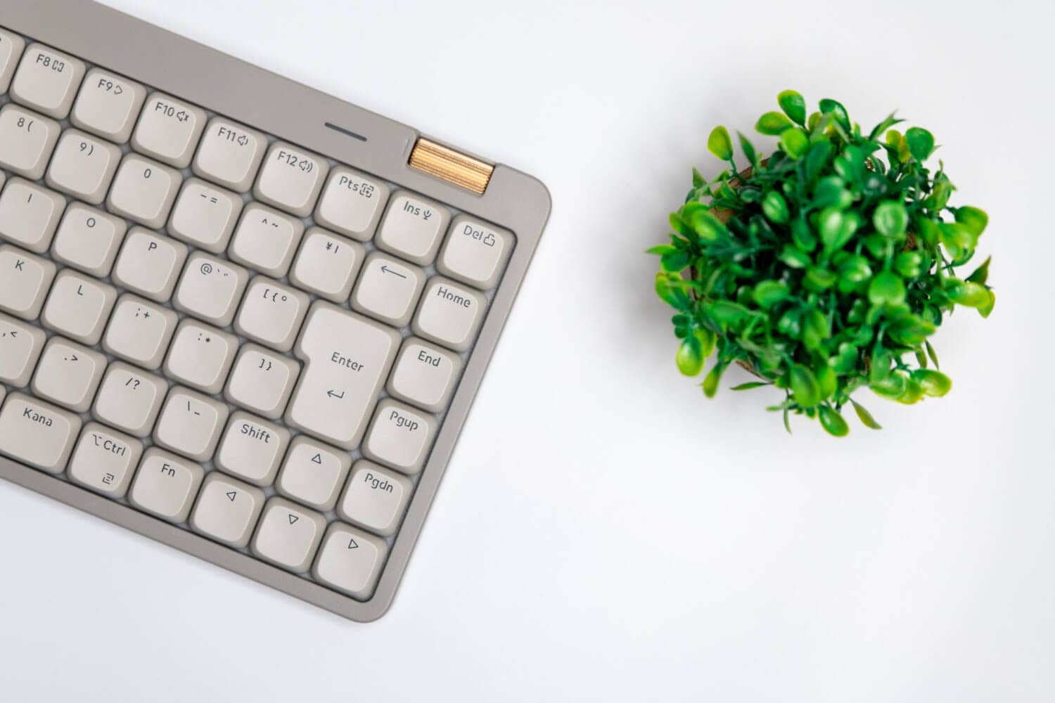 Lofree Flow Lite JIS Review|Japan-specific model specializing in Japanese-language layout x silent linear 8 P1080976