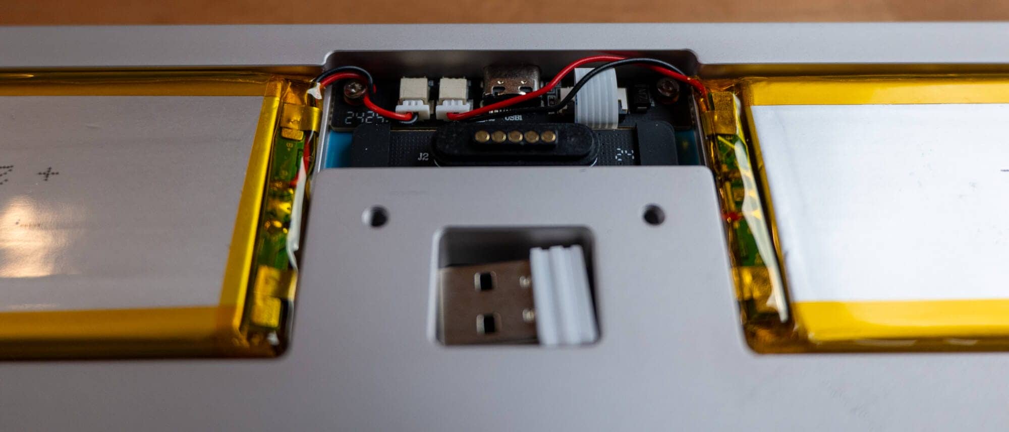 Crush80JIS replacement kit is now available! Easily reassembled for use as a Japanese layout 11 P1091295
