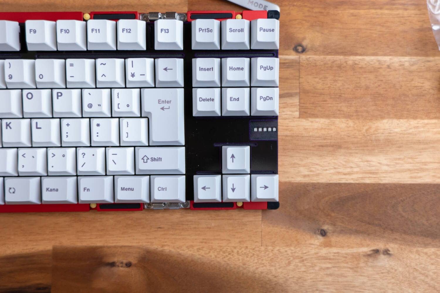 Crush80JIS replacement kit is now available! Easily reassembled for use as a Japanese layout 16 P1091298